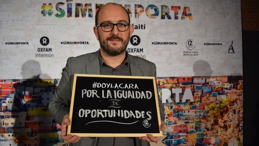 Todos dan la cara en la proyección de '9 días en Haití'