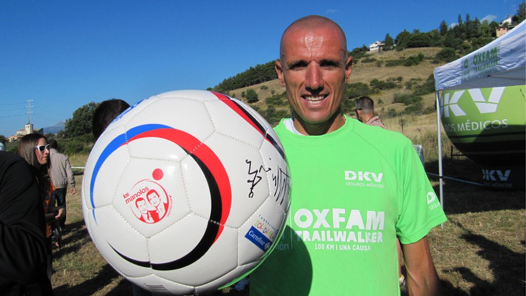 Estupenda acogida del Balón Solidario en la Oxfam Intermón Trailwalker