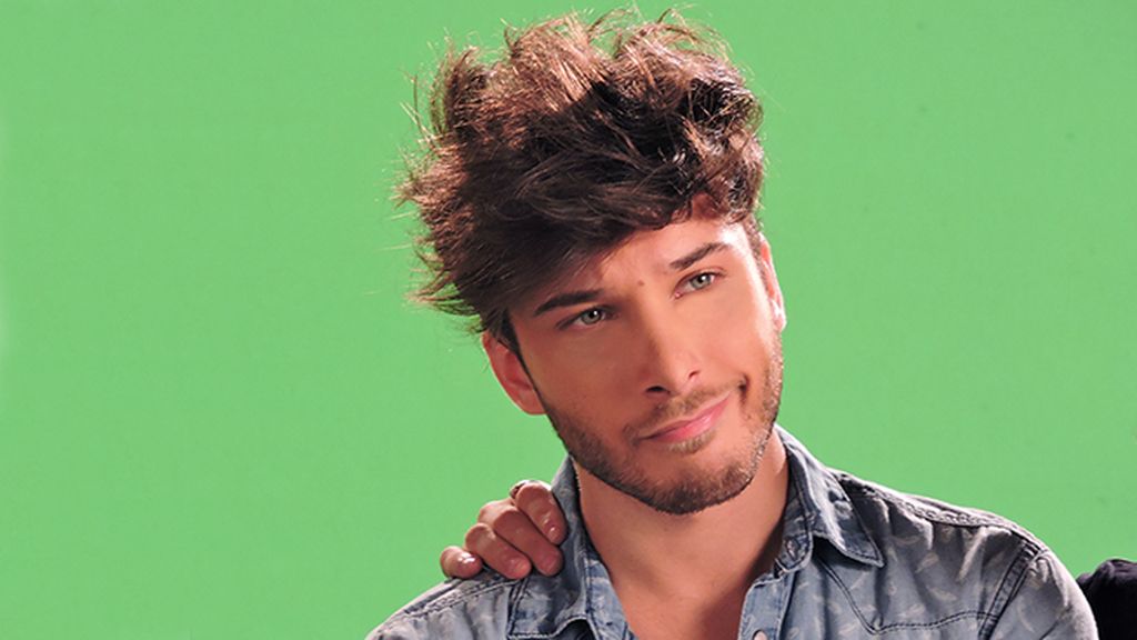 Blas, David, Blas, Álvaro y Dani frente al croma.