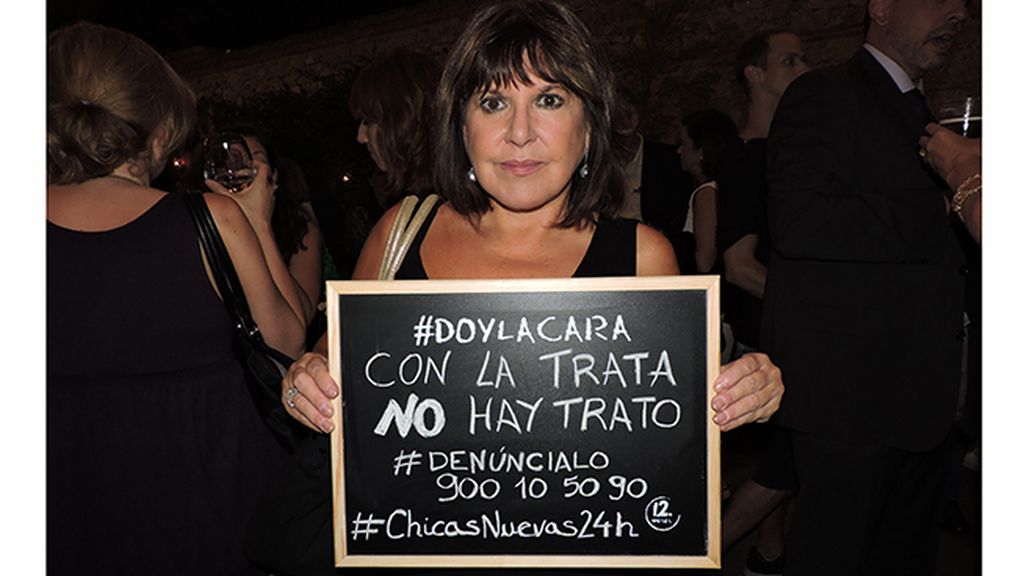 Loles León da la cara en el estreno de 'Chicas Nuevas 24 Horas'