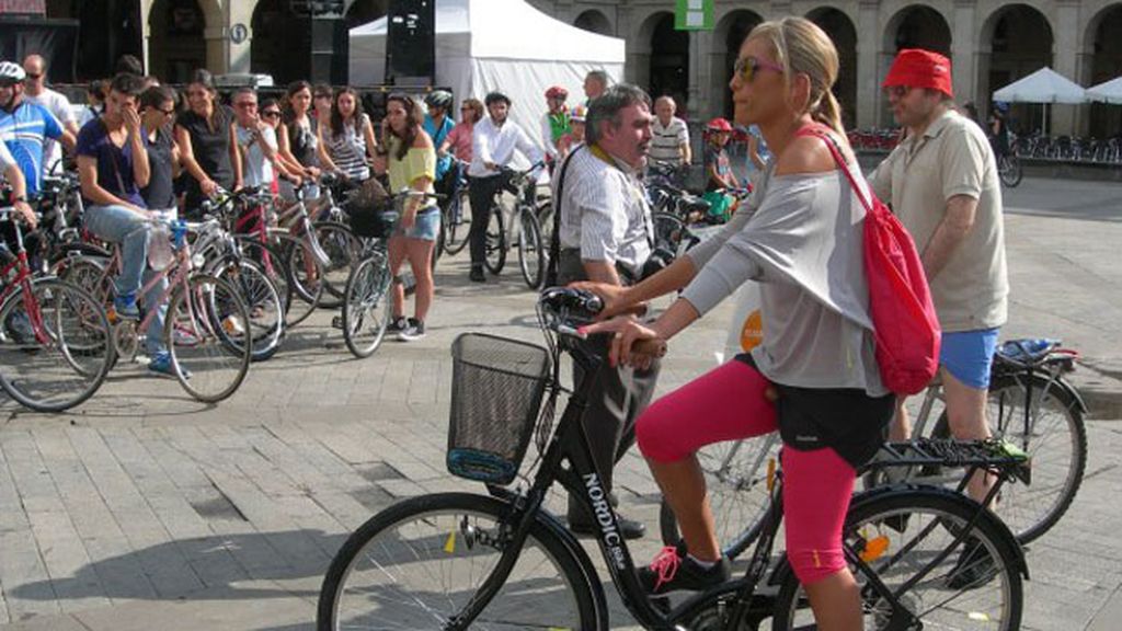 Marcha cicloturista 'Sobre Ruedas' por Vitoria