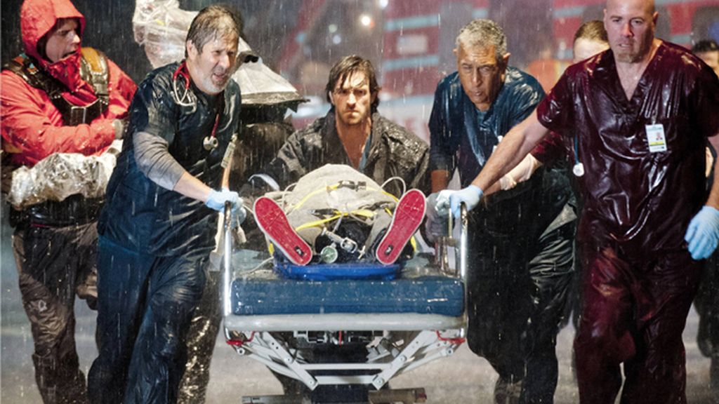 Eoin Macken y Jill Flint encabezan el reparto de la serie médica