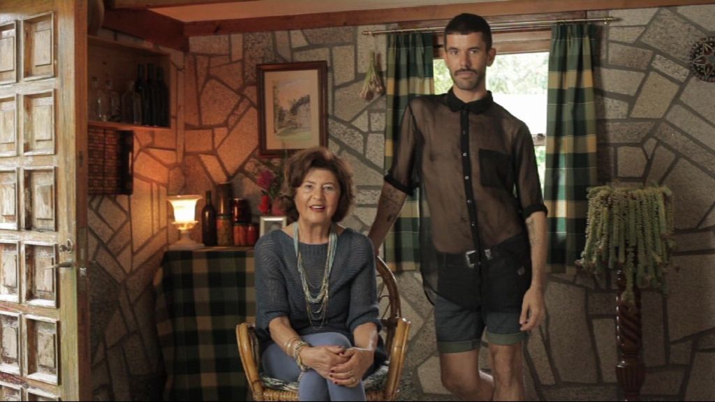 Pedro (30 años, estilista) y Mary. Ferrol