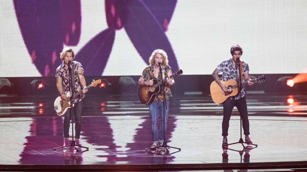 El ‘uniforme’, también en la noche del ‘gallo’, el 13 de mayo