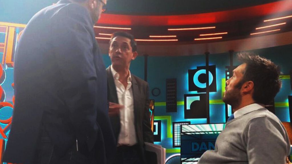 Javier Ruiz reta a Dani Martínez "a ajustar cuentas en la calle" tras ver su imitación en 'Dani&Flo'