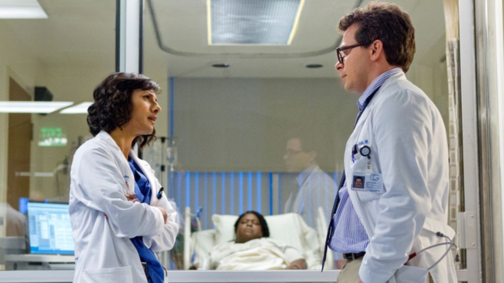 David E. Kelley firma el nuevo drama médico, protagonizado por Alfred Molina y Ving Rhames