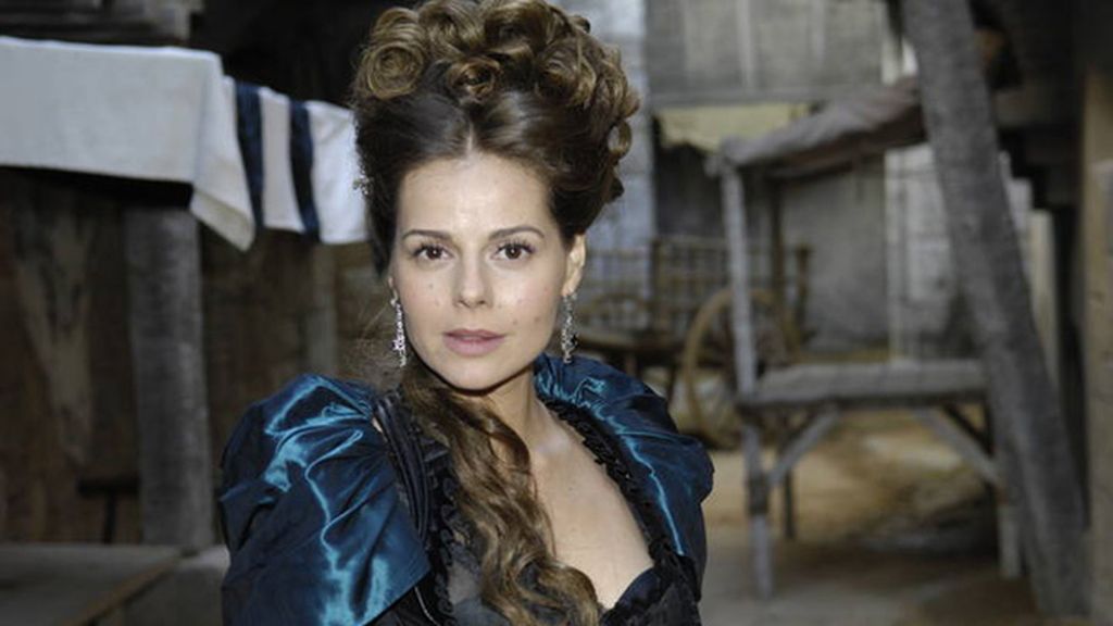 Loles León y Carlos Areces, madre e hijo en la ficción de Globomedia