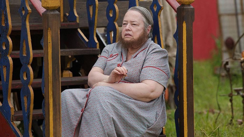 Kathy Bates, mejor actriz secundaria por 'American horror story: freak show'