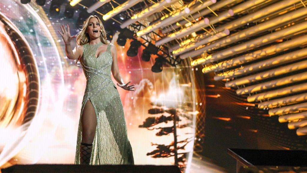 Edurne prueba en el Stadhalle Wiener de Viena su participación en el festival