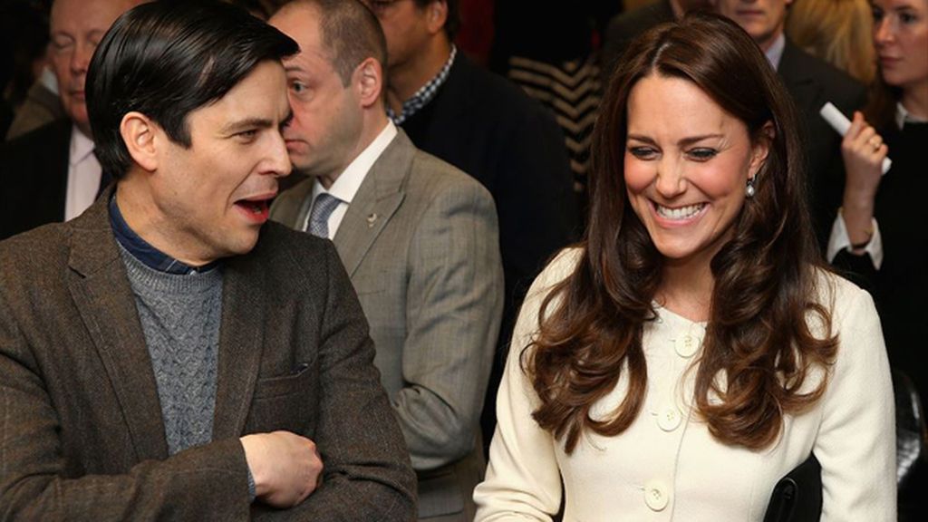 Bromas y confidencias con los actores y con el resto del equipo técnico