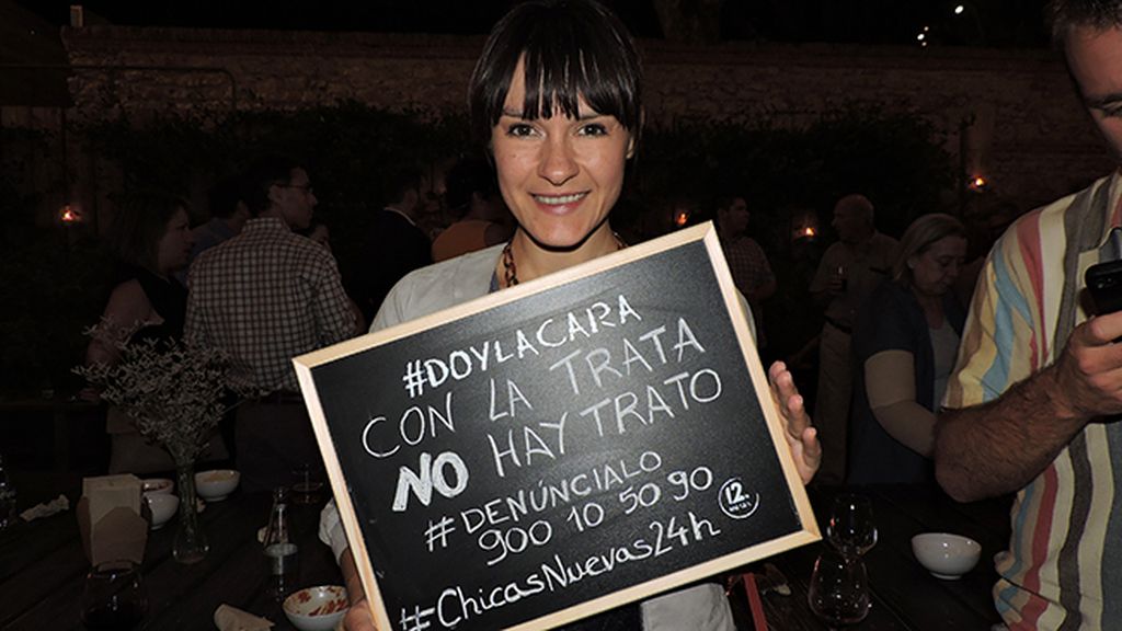 Todos dan la cara en el estreno de 'Chicas Nuevas 24 Horas'