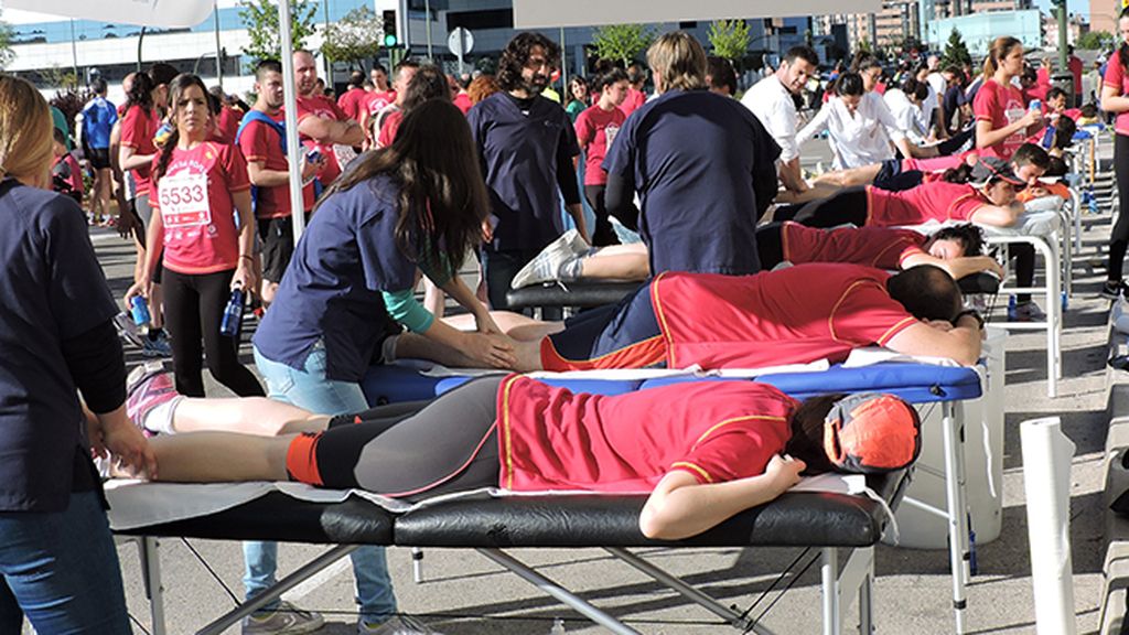 2.500 corredores se visten de rosa para apoyar la investigación