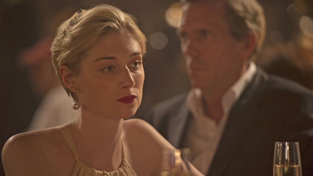 Elizabeth Debicki es Jed Marshall