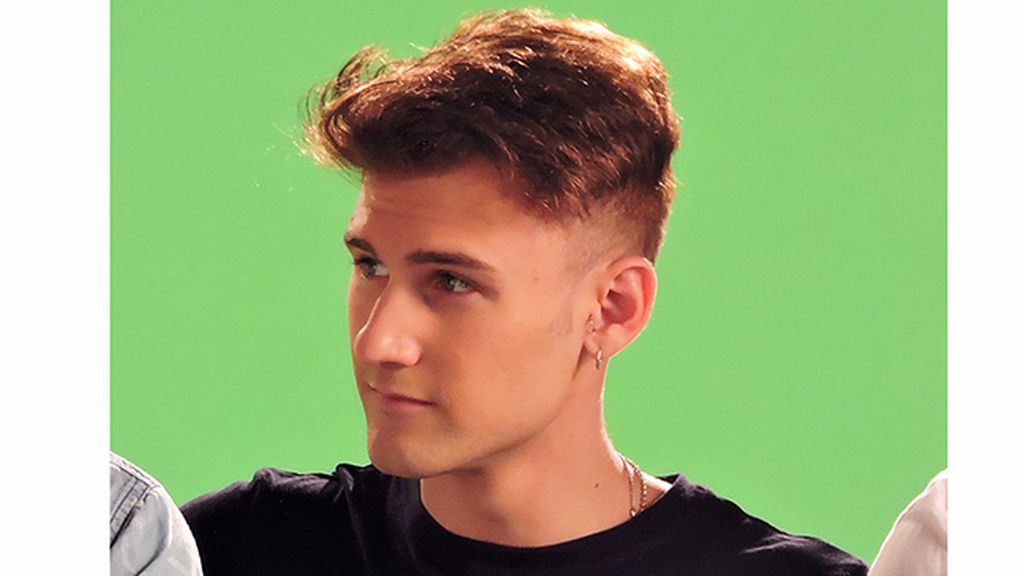 Blas, David, Blas, Álvaro y Dani frente al croma.