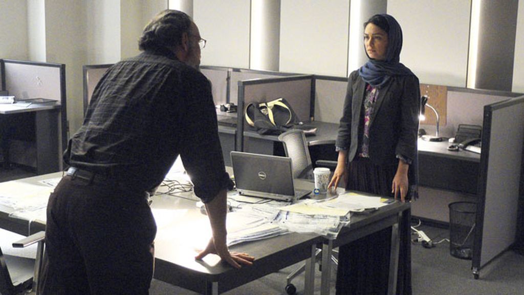 La CIA, mermada tras el ataque terrorista, busca desesperadamente a Brody