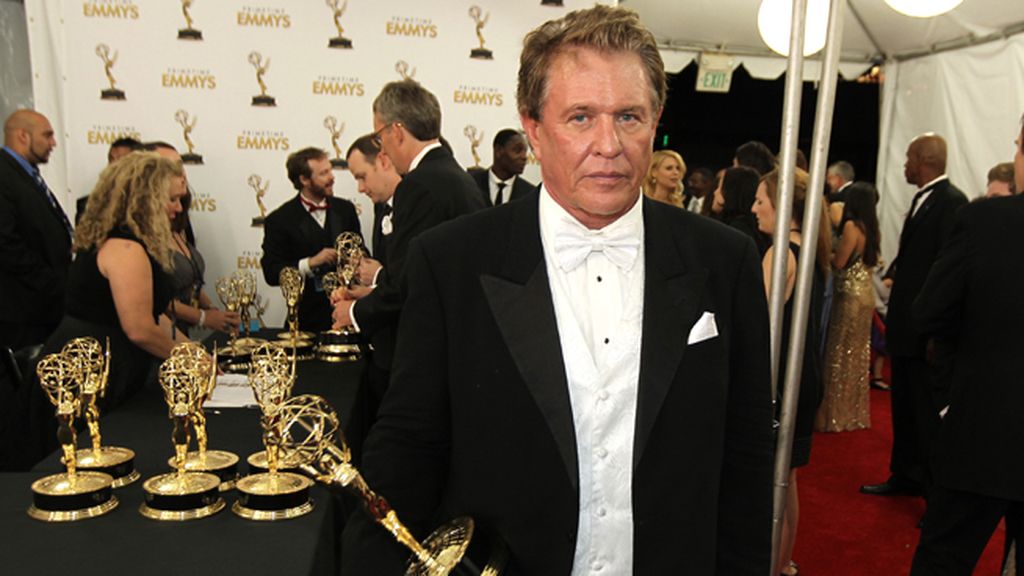 Tom Berenger, mejor actor de reparto de miniserie o película para la televisión por 'Hatfields & McCoys' (History)