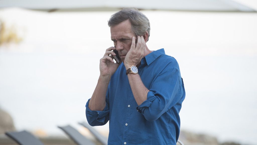 Hugh Laurie es Richard Roper