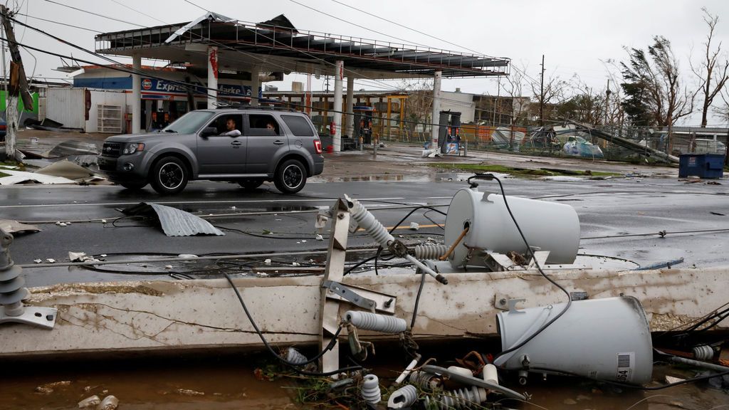 El huracán 'María' desata su furia con una tormenta destructiva en Puerto Rico