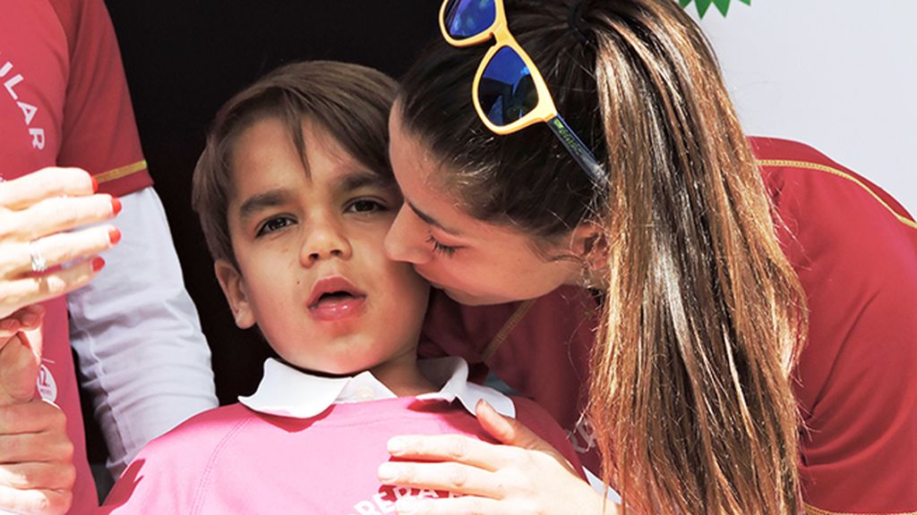 2.500 corredores se visten de rosa para apoyar la investigación