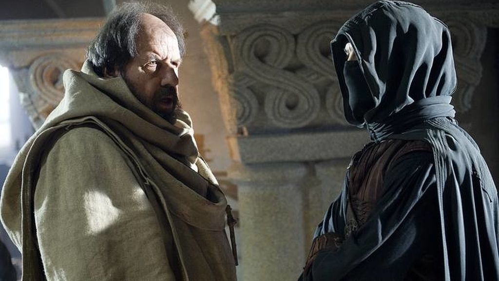 Jose María Pou es el padre Alejandro