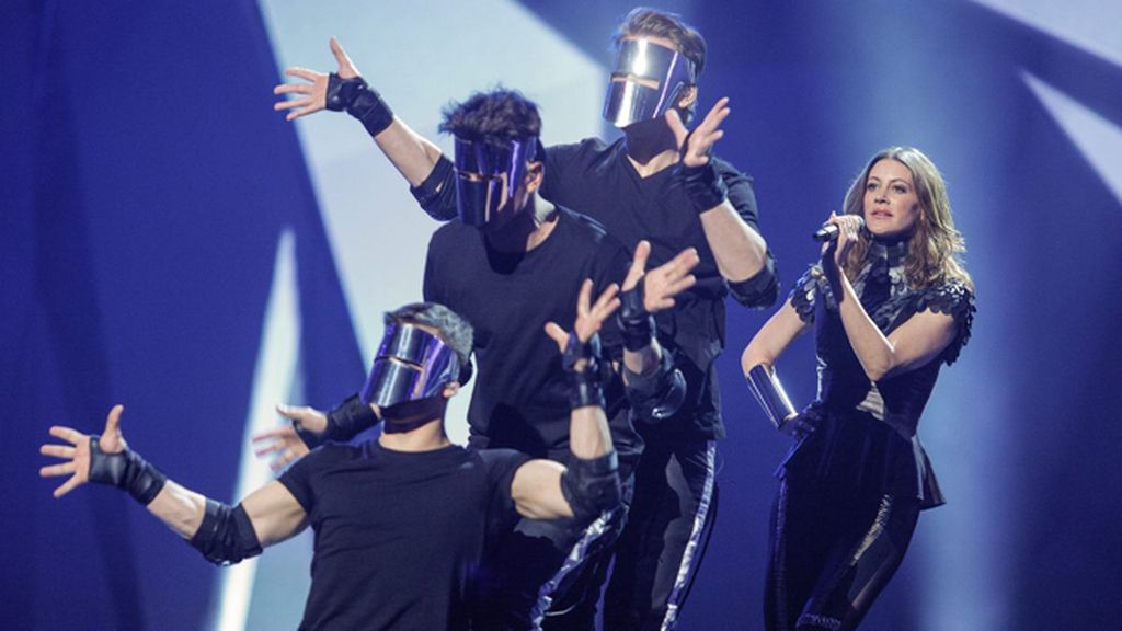 Eslovenia. Hannah. 'Straight into Love'