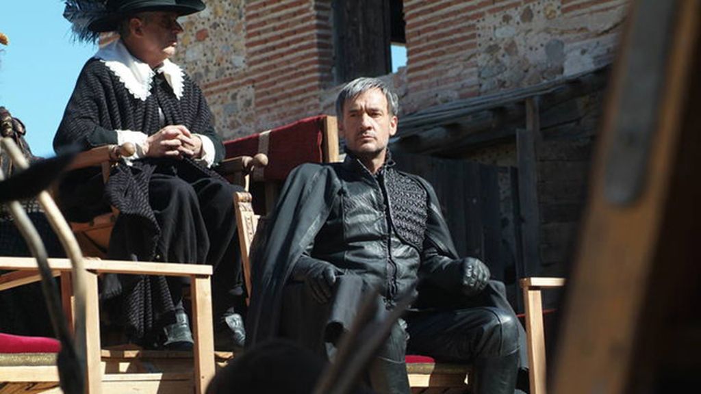 Loles León y Carlos Areces, madre e hijo en la ficción de Globomedia