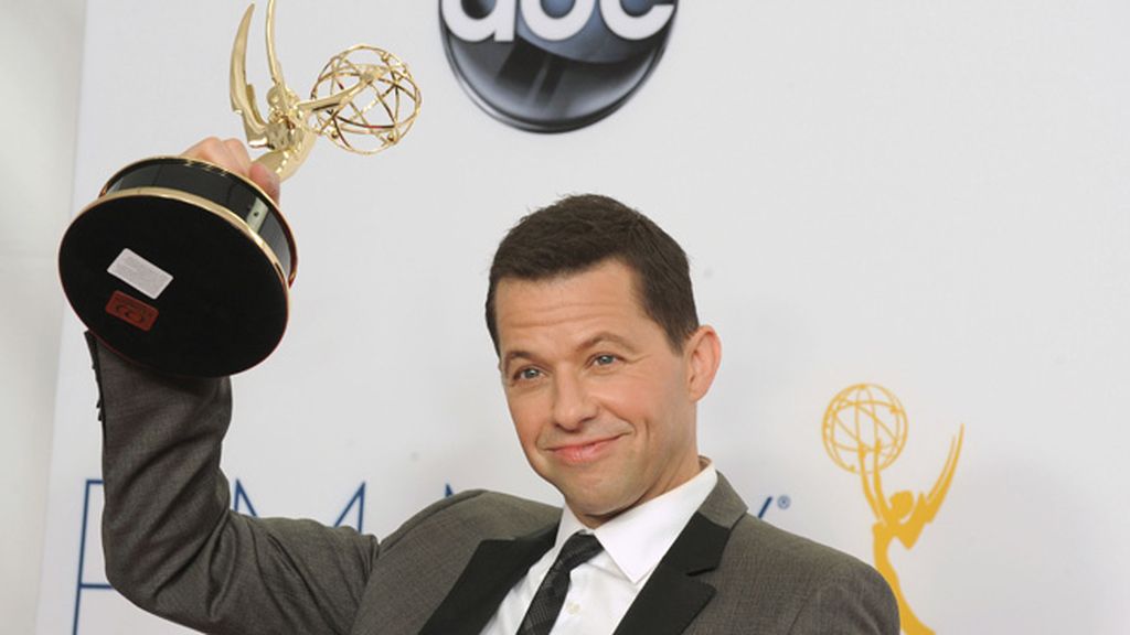 Jon Cryer, mejor actor de comedia por 'Dos hombres y medio' (CBS)