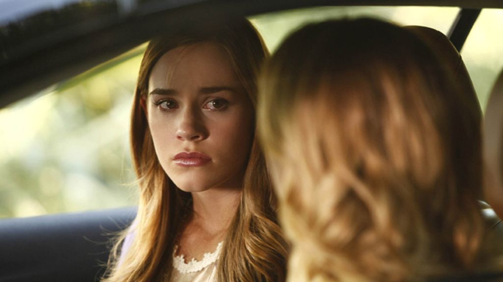 Una muerte, una boda y una madre inesperada