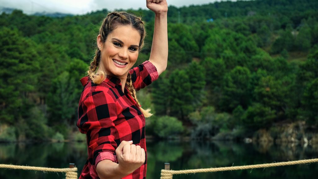 Laura Artolachipi, presentadora de 'Hora de aventuras: misión ¡zuzumba!' en Boing
