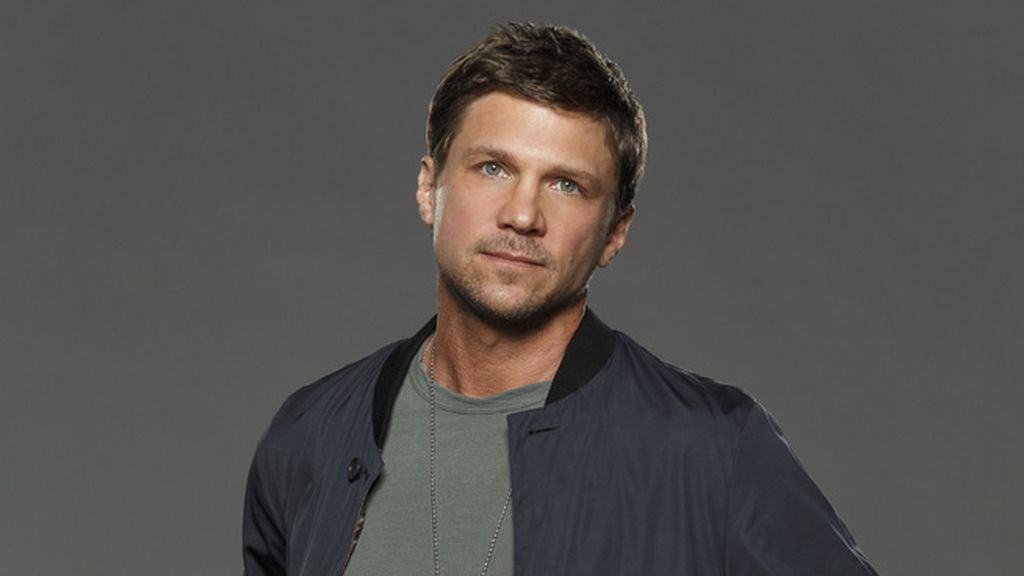 La única mujer de los Rangers de Texas persigue mujeres asesinas