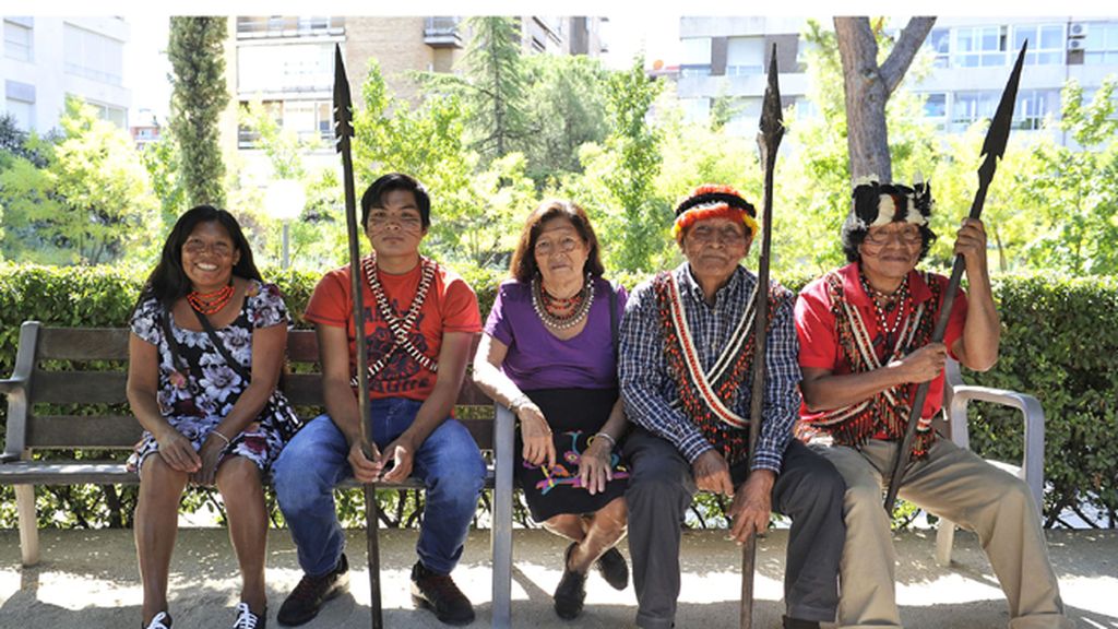 Emoción, contrastes y mucho humor con las tribus