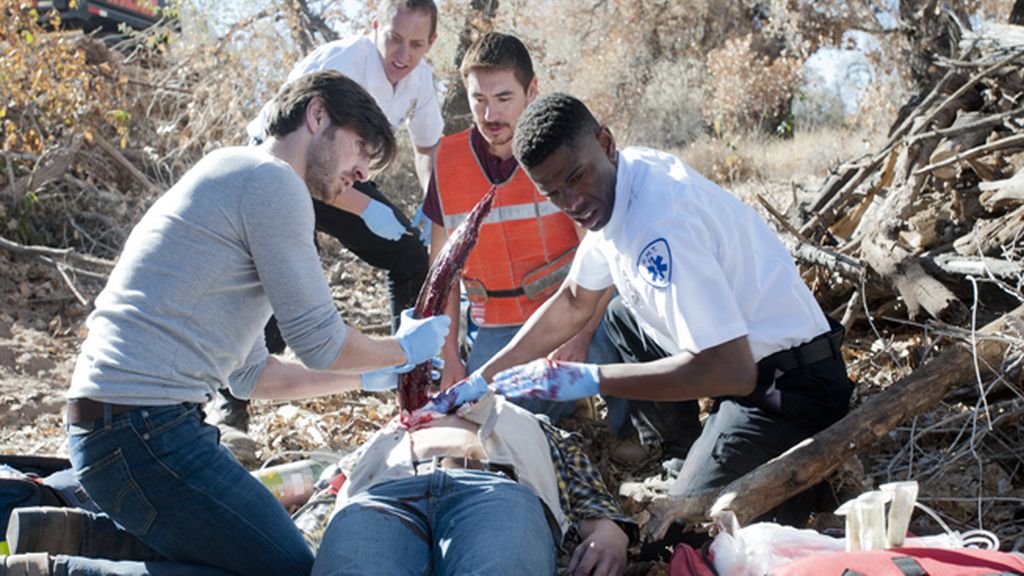 Eoin Macken y Jill Flint encabezan el reparto de la serie médica