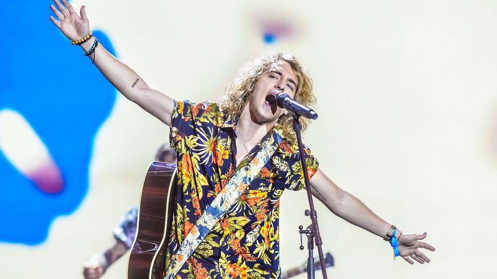 En el tercer ensayo, el 8 de mayo, la misma camisa que en los dos primeros