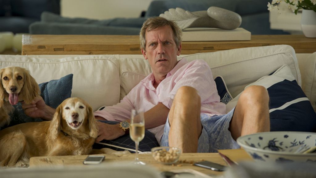 Hugh Laurie es Richard Roper