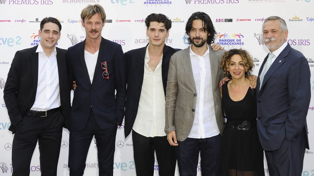 'Gran hotel' (Antena 3) recibió los premios de mejor actriz (Concha Velasco), mejor director de Arte (Carlos Dorremochea) y de Fotografía (Jacobo Martínez)