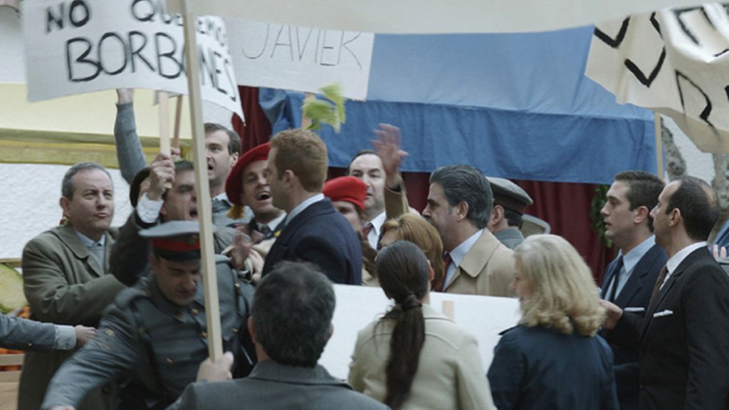 Enrique Aragonés, Patrick Criado y Fernando Gil interpretan al soberano en su niñez, su adolescencia y su madurez