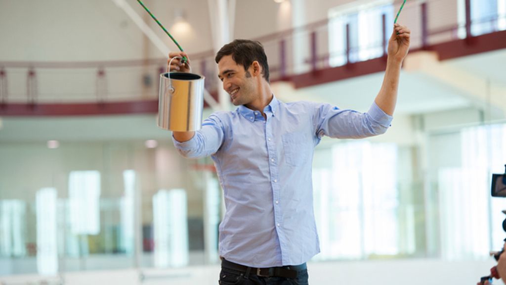 Ejercicios de agudeza visual y creatividades sonoras para estimular la mente antes de la cena