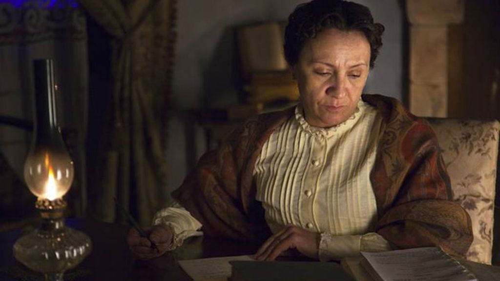 Laura Mañá ('Clara Campoamor, la mujer olvidada') dirige y escribe la ‘tv-movie’