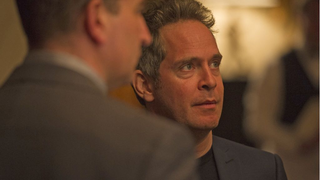 Tom Hollander es el mayor Corkoran