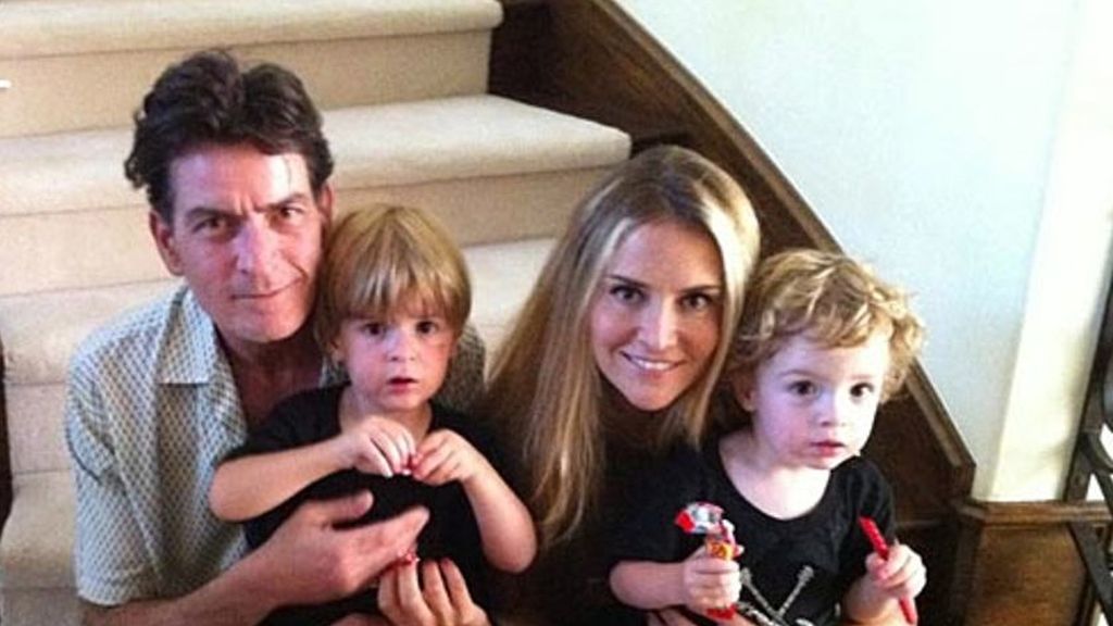 Charlie Sheen y Brooke Mueller