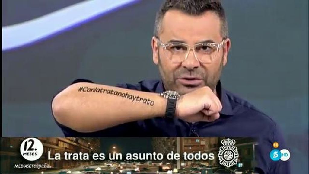 J.J. Vázquez: "Escribe #Conlatratanohaytrato en tu brazo y sube la foto a tus redes"