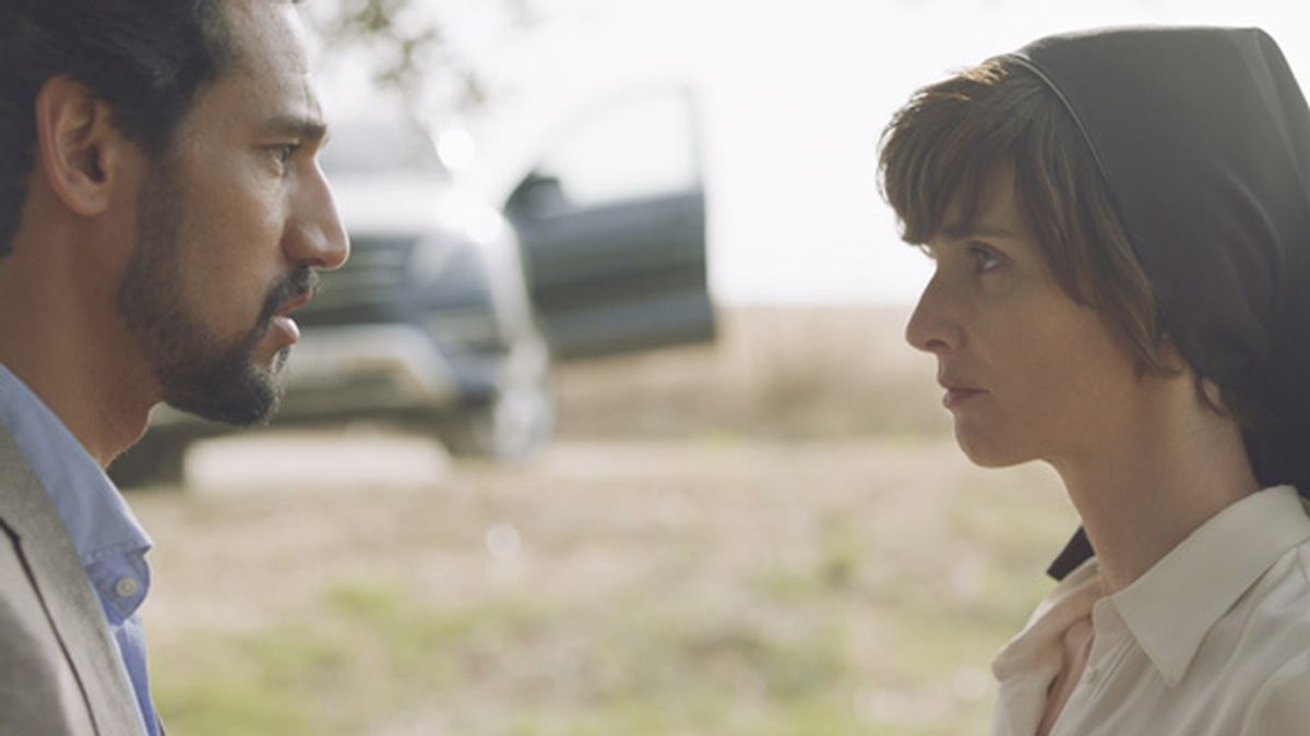 Stany Coppet (Bruno Lachambre) y Paz Vega (sor Lucía) protagonizan 'Perdóname, Señor'