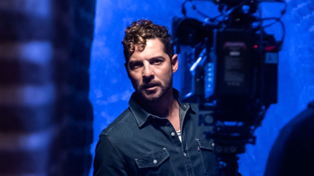 David Bisbal y Martina Stoessel cantan el tema 'Todo es posible' de 'Tadeo Jones 2. El secreto del rey Midas'