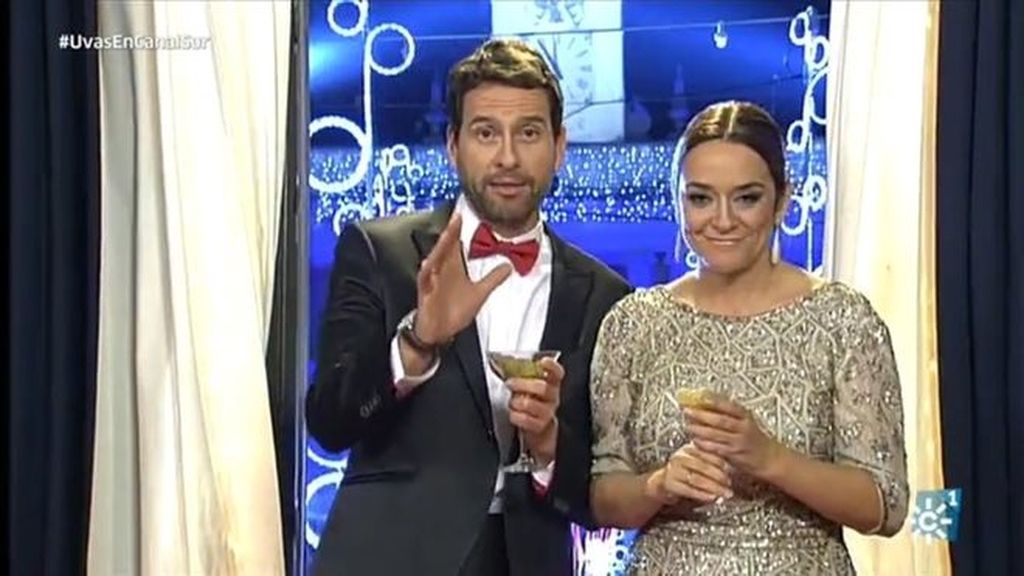Toñi Moreno presenta las campanadas de fin de año de 2016 en Canal Sur