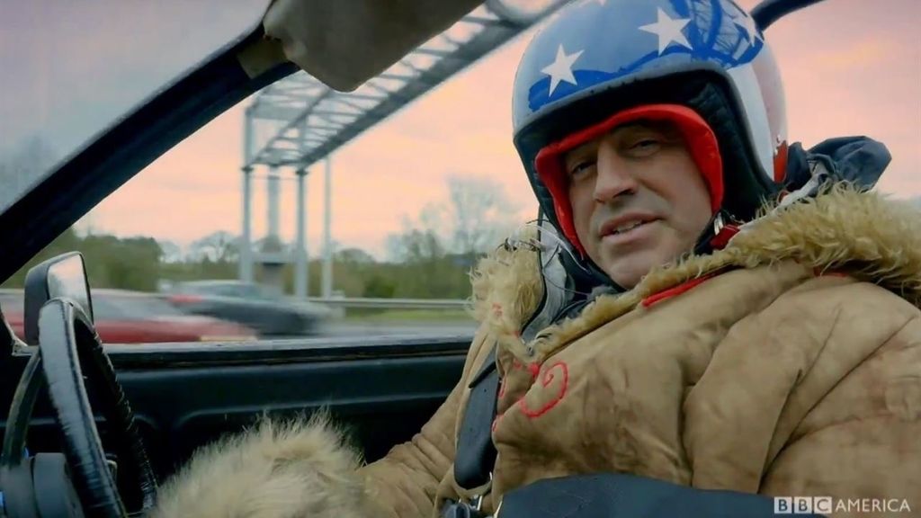 Matt LeBlanc se pone al volante de un Aston Martin en 'Top gear'