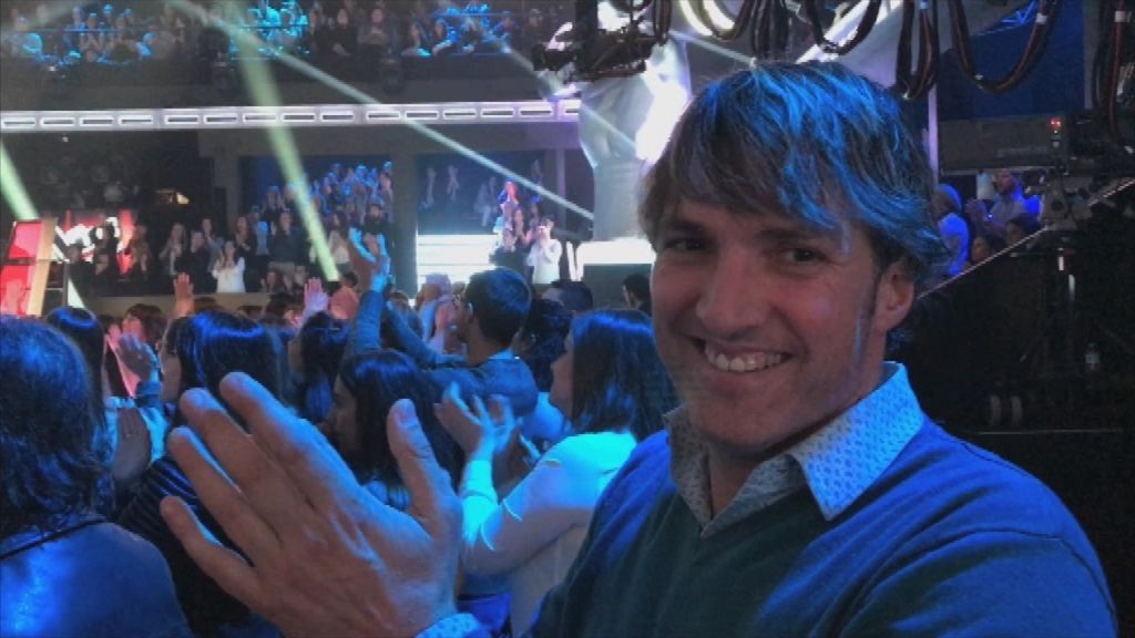 Ismael Beiro, ganador de 'GH 1', un fan improvisado en el plató de 'La Voz'