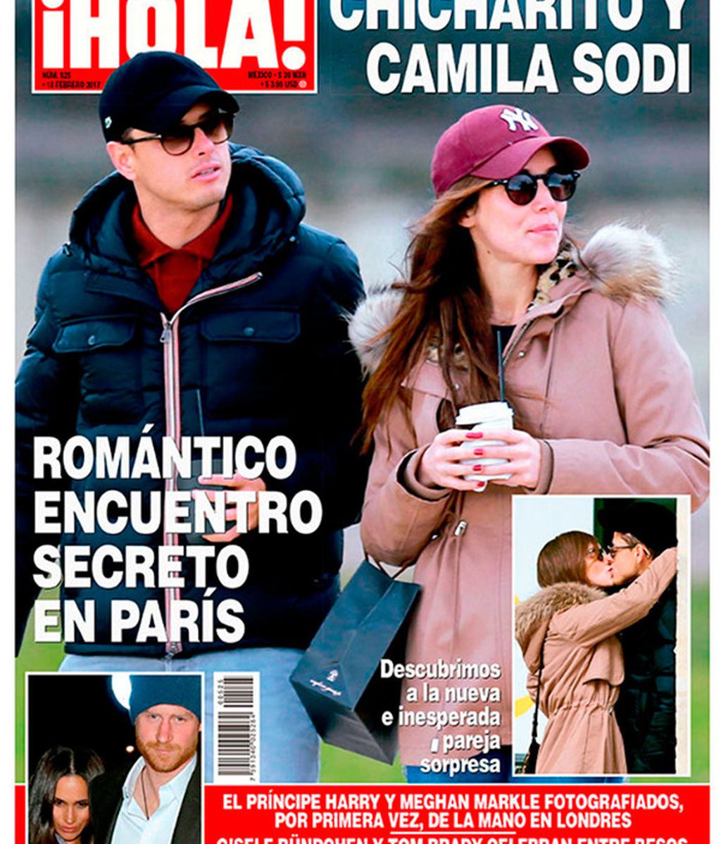 Portada de '¡Hola!' con Chicharito y Camila Sodi