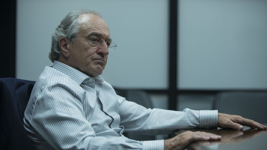 Imágenes promocionales de la película de HBO 'The wizard of lies'