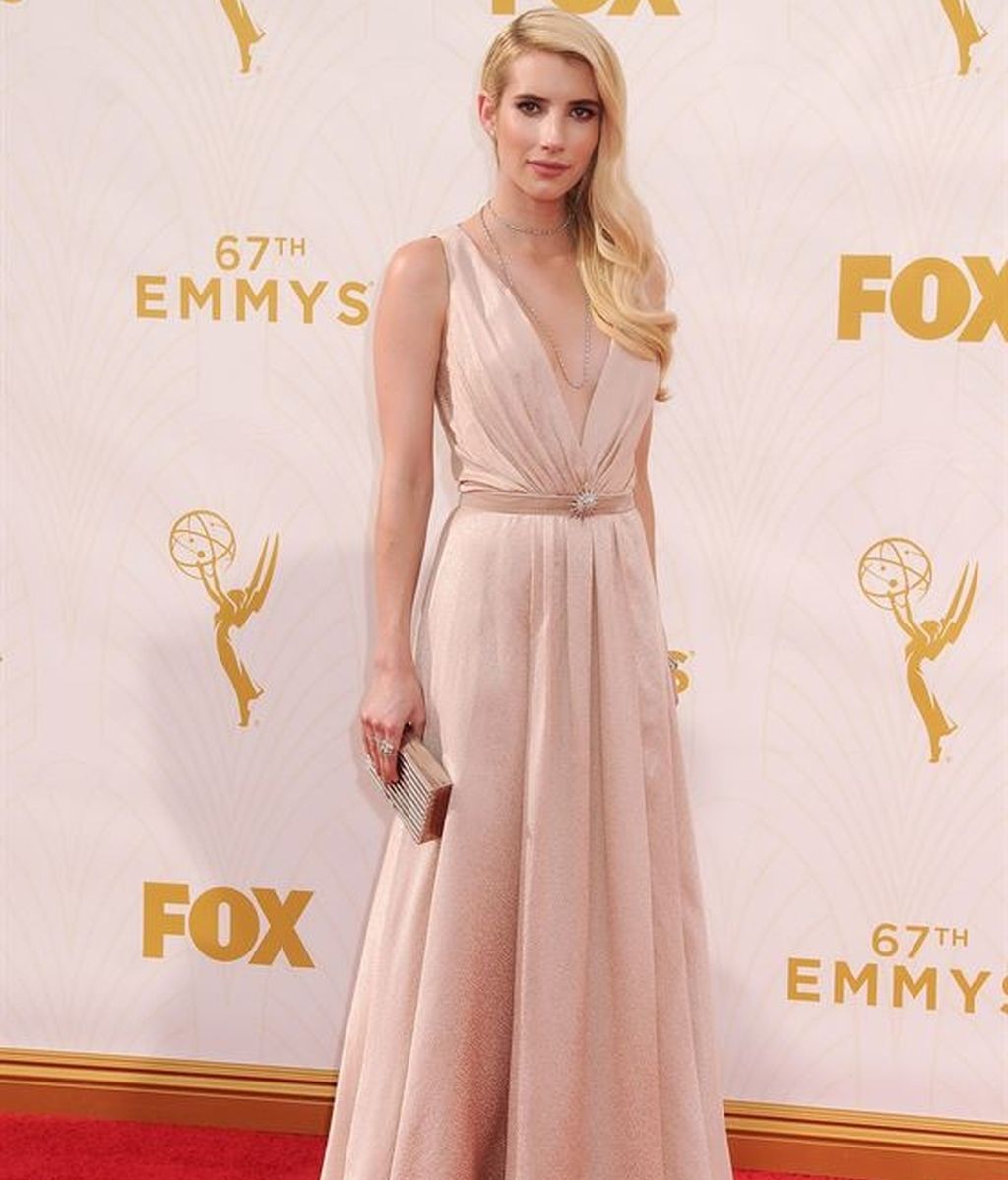 Actrices y modelos desfilaron por la alfombra roja con sus mejores galas