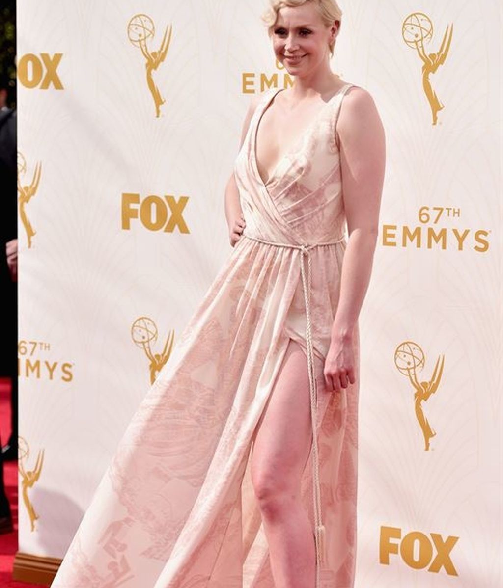 Actrices y modelos desfilaron por la alfombra roja con sus mejores galas